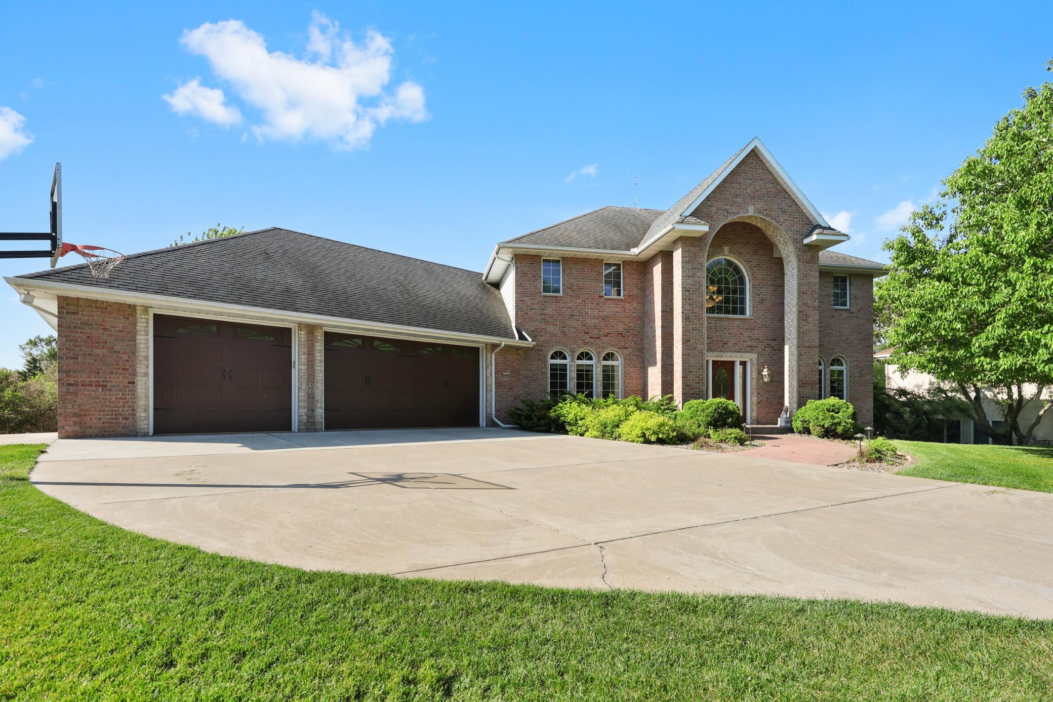 1908 25th St S, Saint Cloud, MN 56301