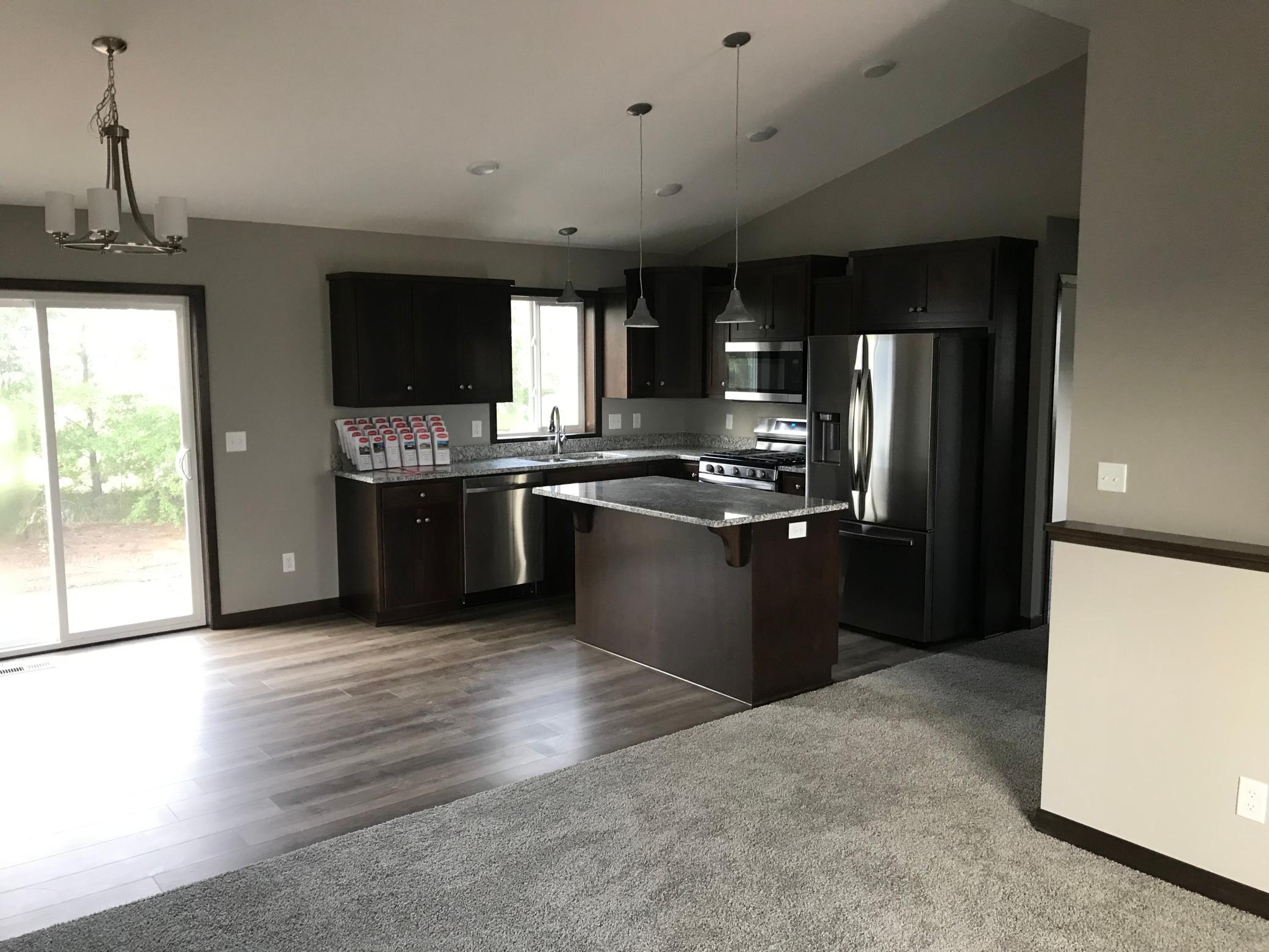 6169 Cosmos Rd, Baxter, MN 56425