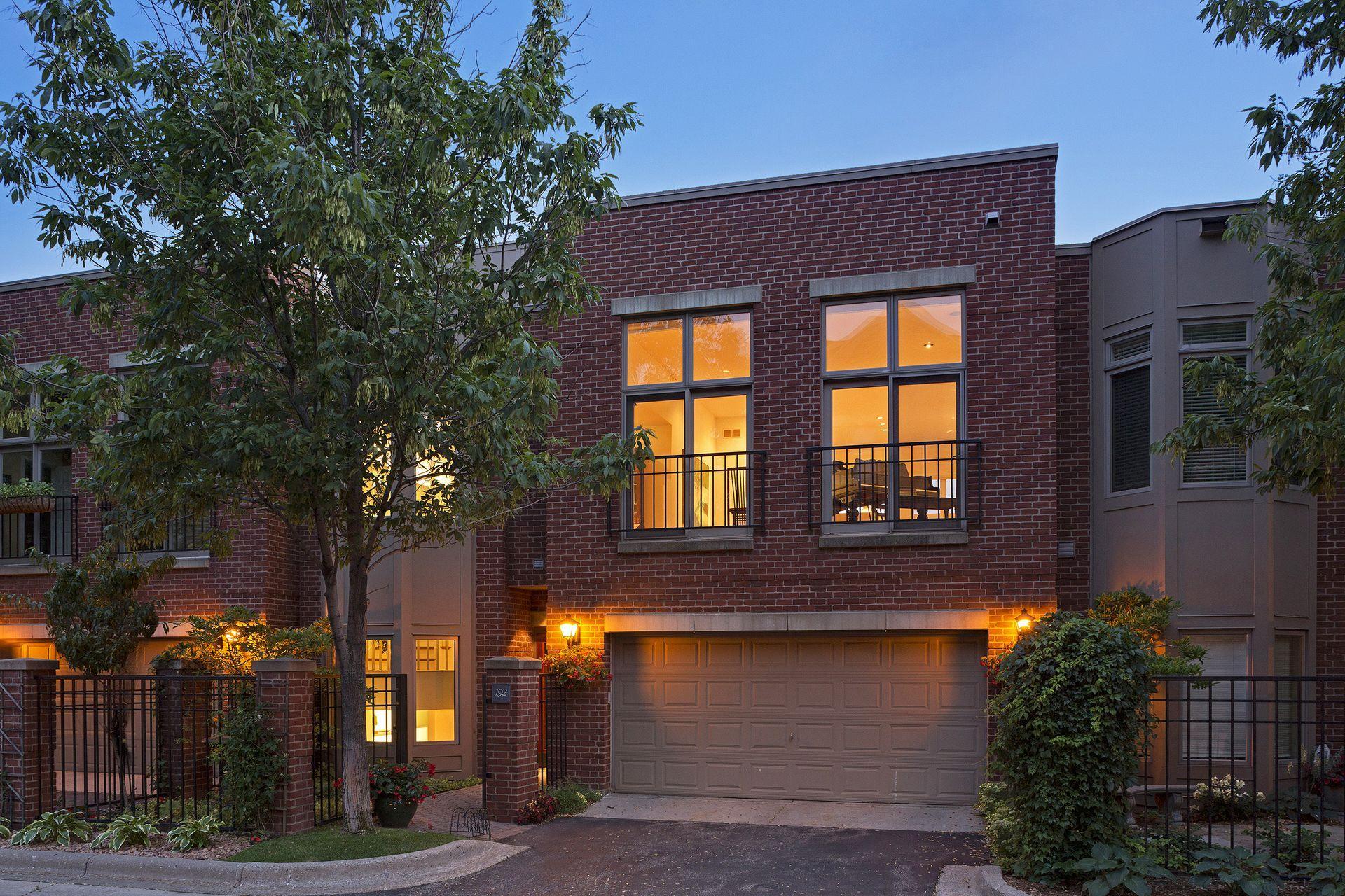 192 Bank St SE, Minneapolis, MN 55414