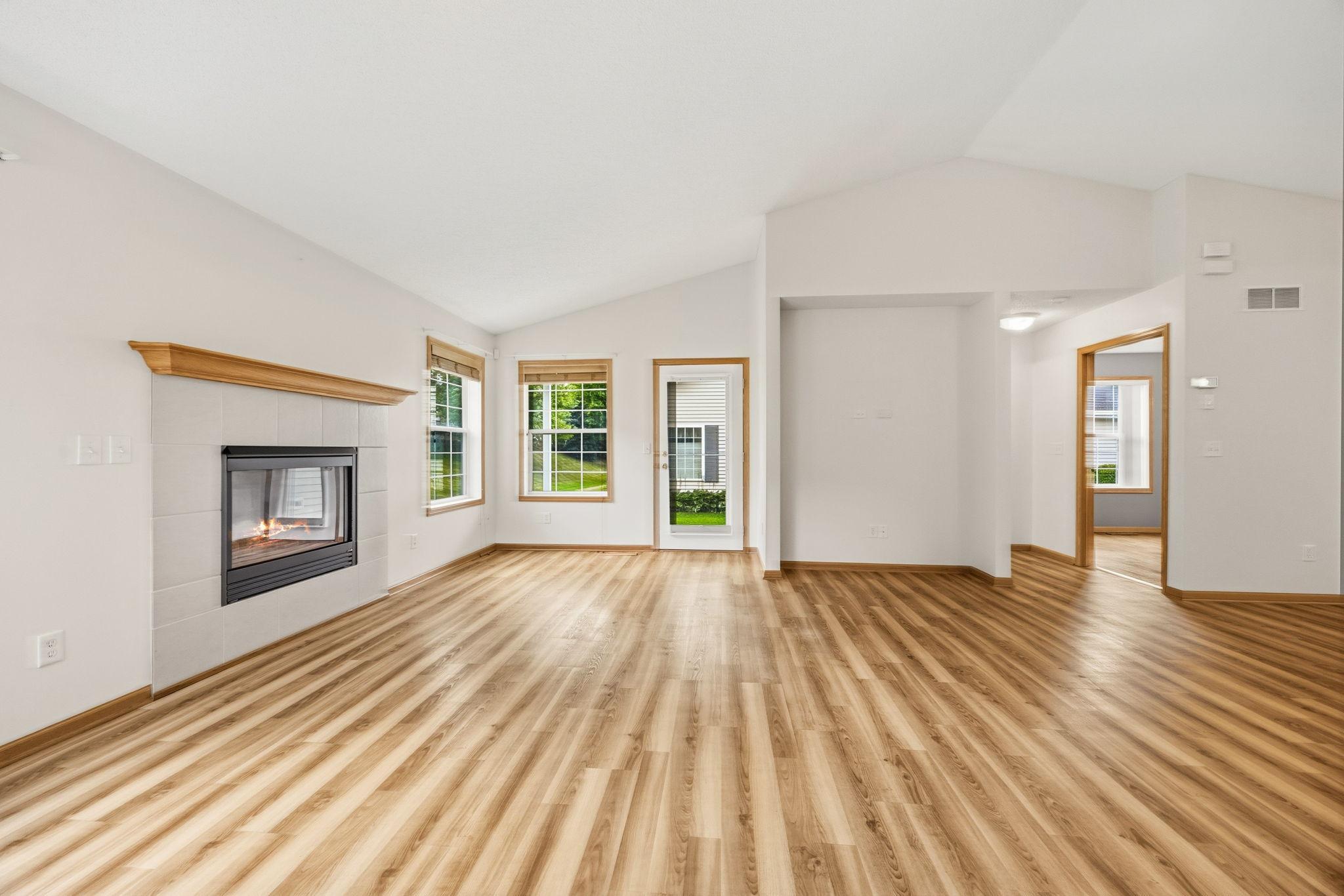 646 Marsh Dr, Delano, MN 55328