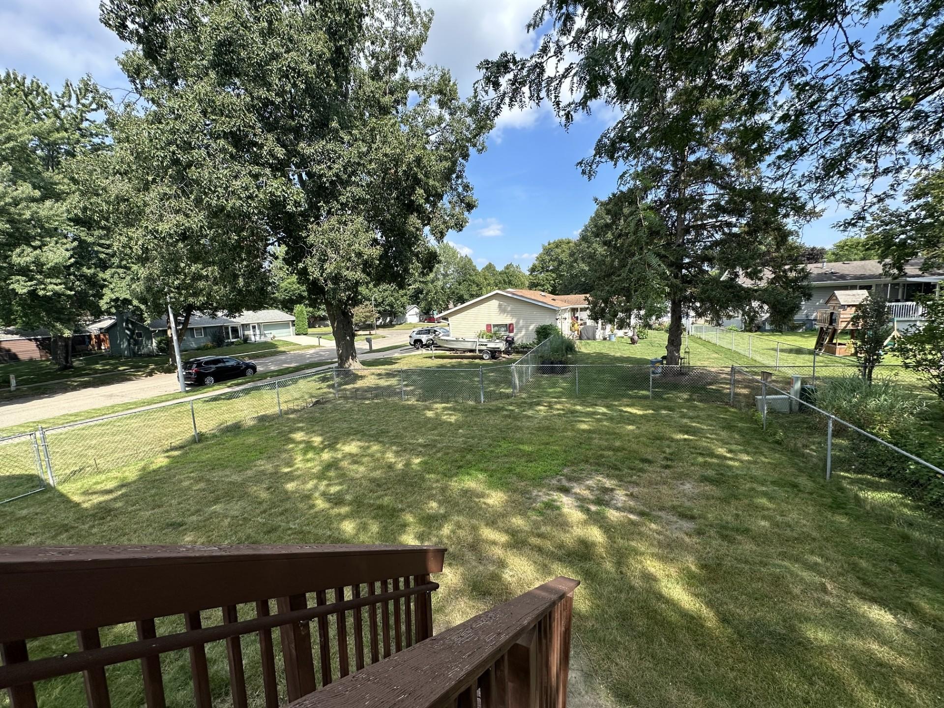 854 16 1/2 St SE, Rochester, MN 55904