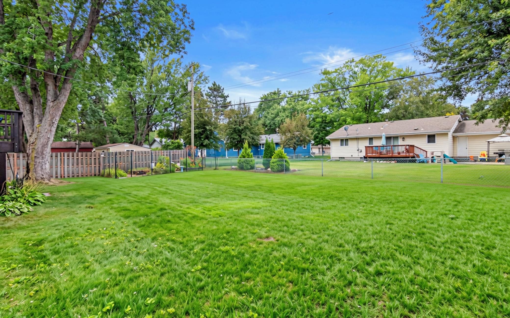 7840 Bona Rd, Mounds View, MN 55112