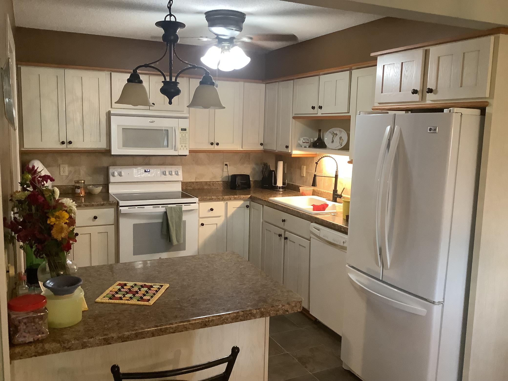 141 Kingswood Dr, Red Wing, MN 55066
