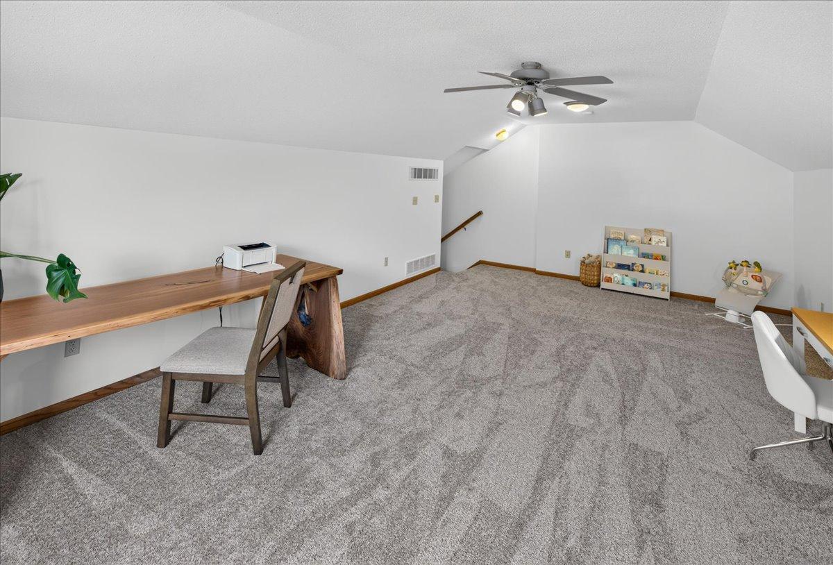 246 8th St NW, Elk River, MN 55330