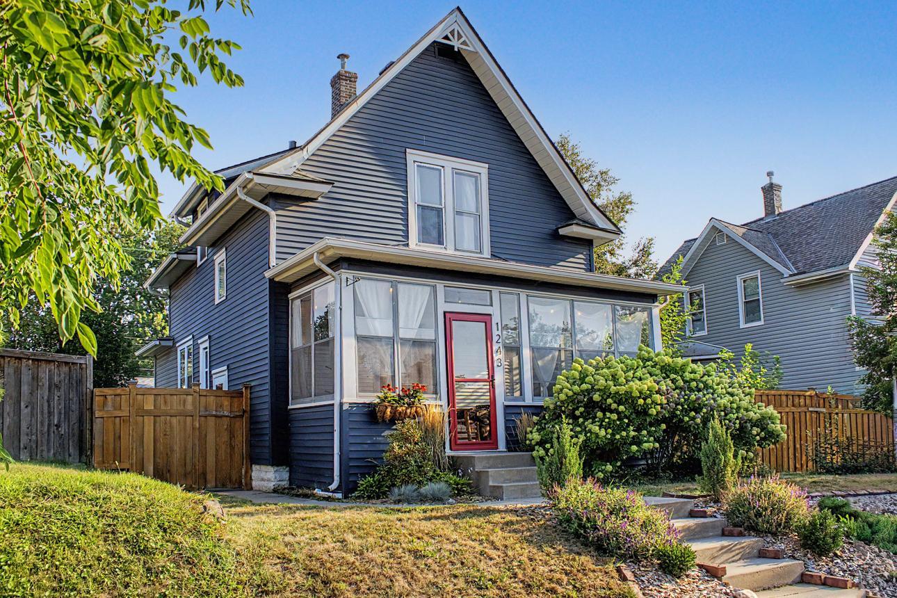 1243 Randolph Ave, Saint Paul, MN 55105