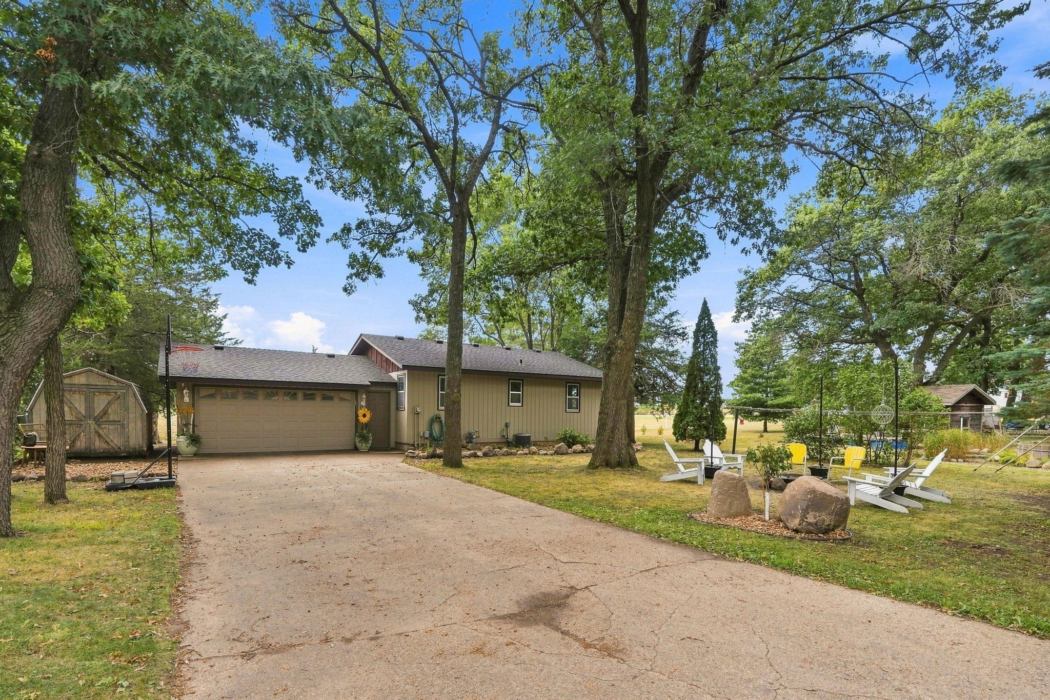 10601 56 1/2 St, Clear Lake, MN 55319