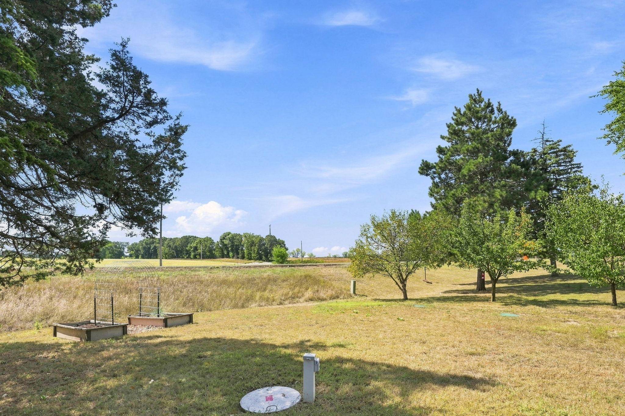 10601 56 1/2 St, Clear Lake, MN 55319