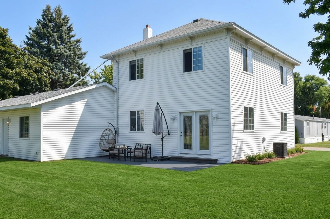 109 Washburn Ave, Belgrade, MN 56312