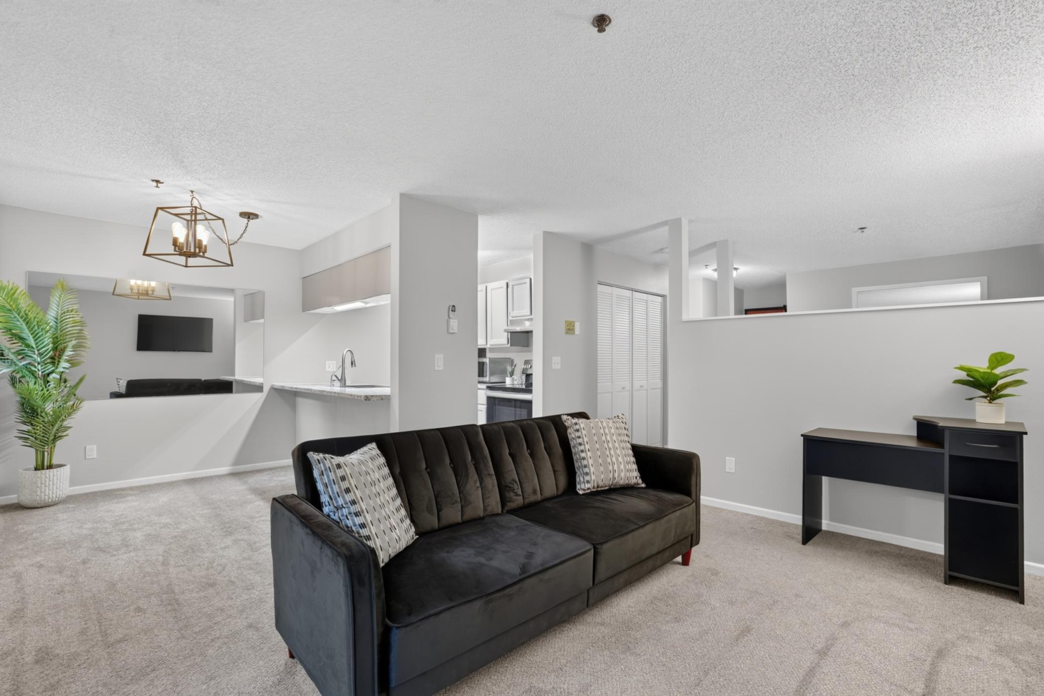 2170 Ridge Dr #14, Saint Louis Park, MN 55416