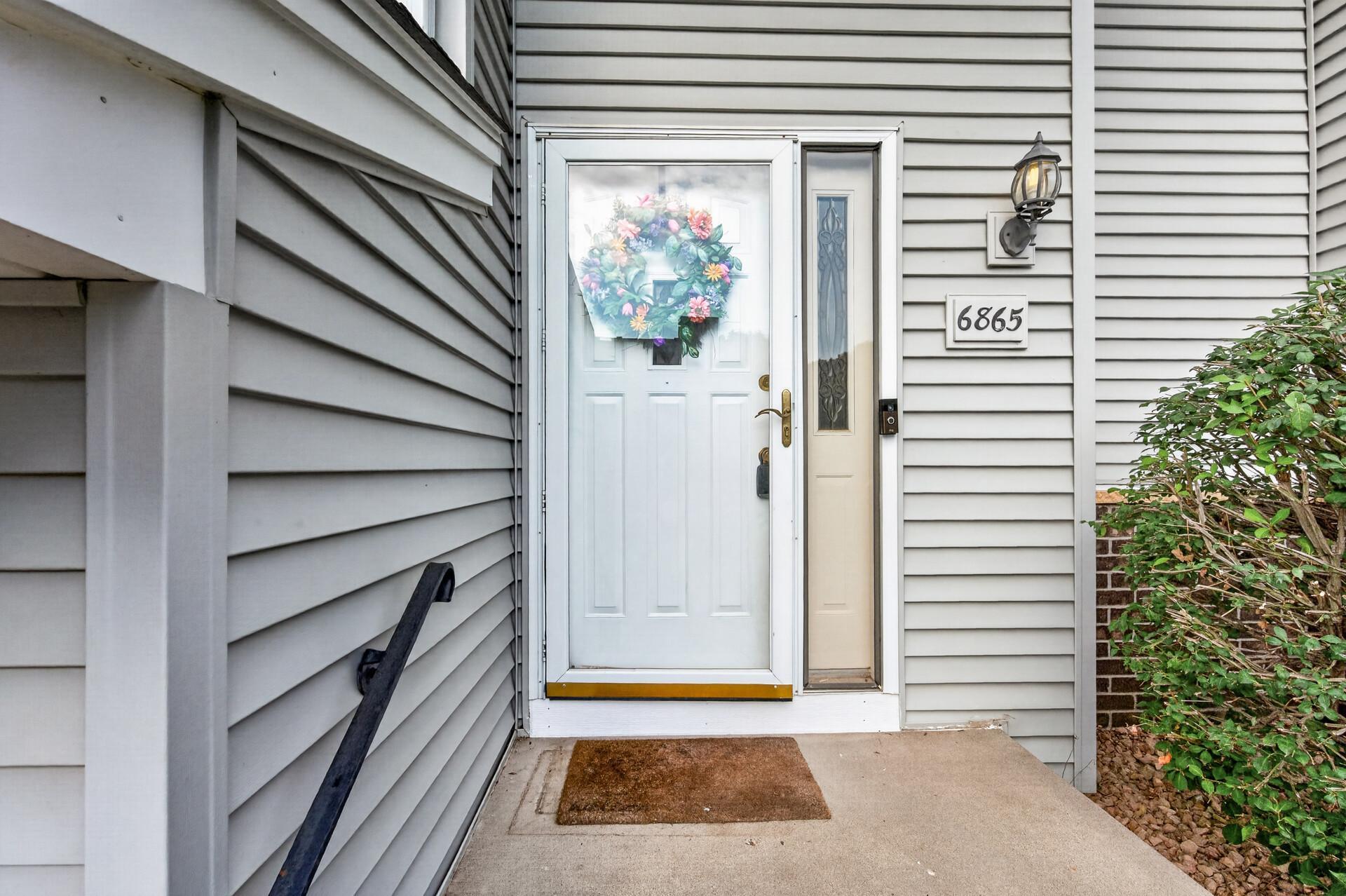 6865 Romeo Rd, Woodbury, MN 55125
