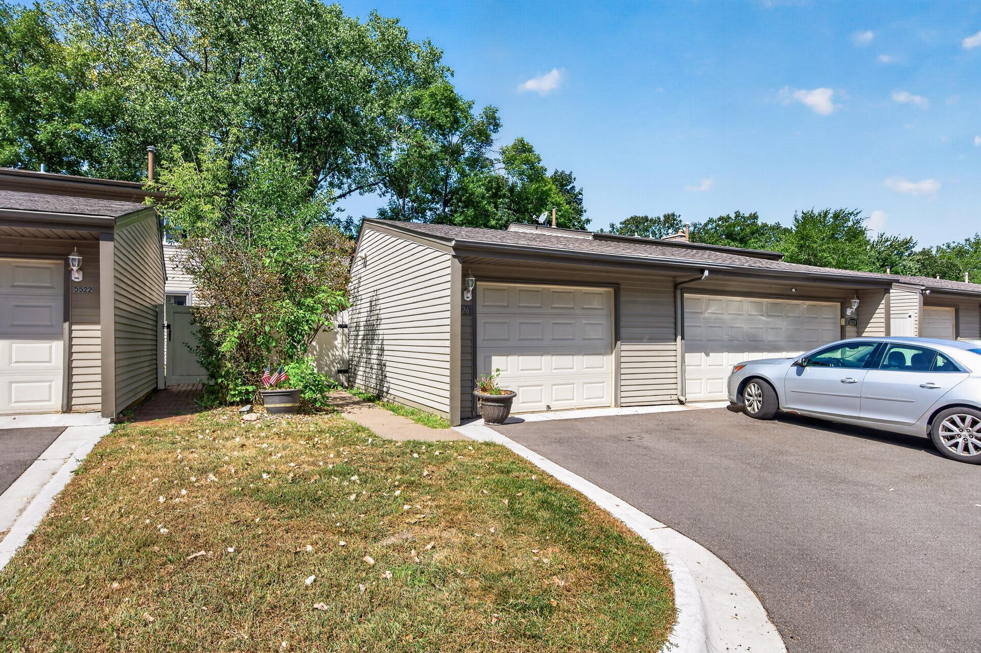 5526 Meister Rd, Fridley, MN 55432