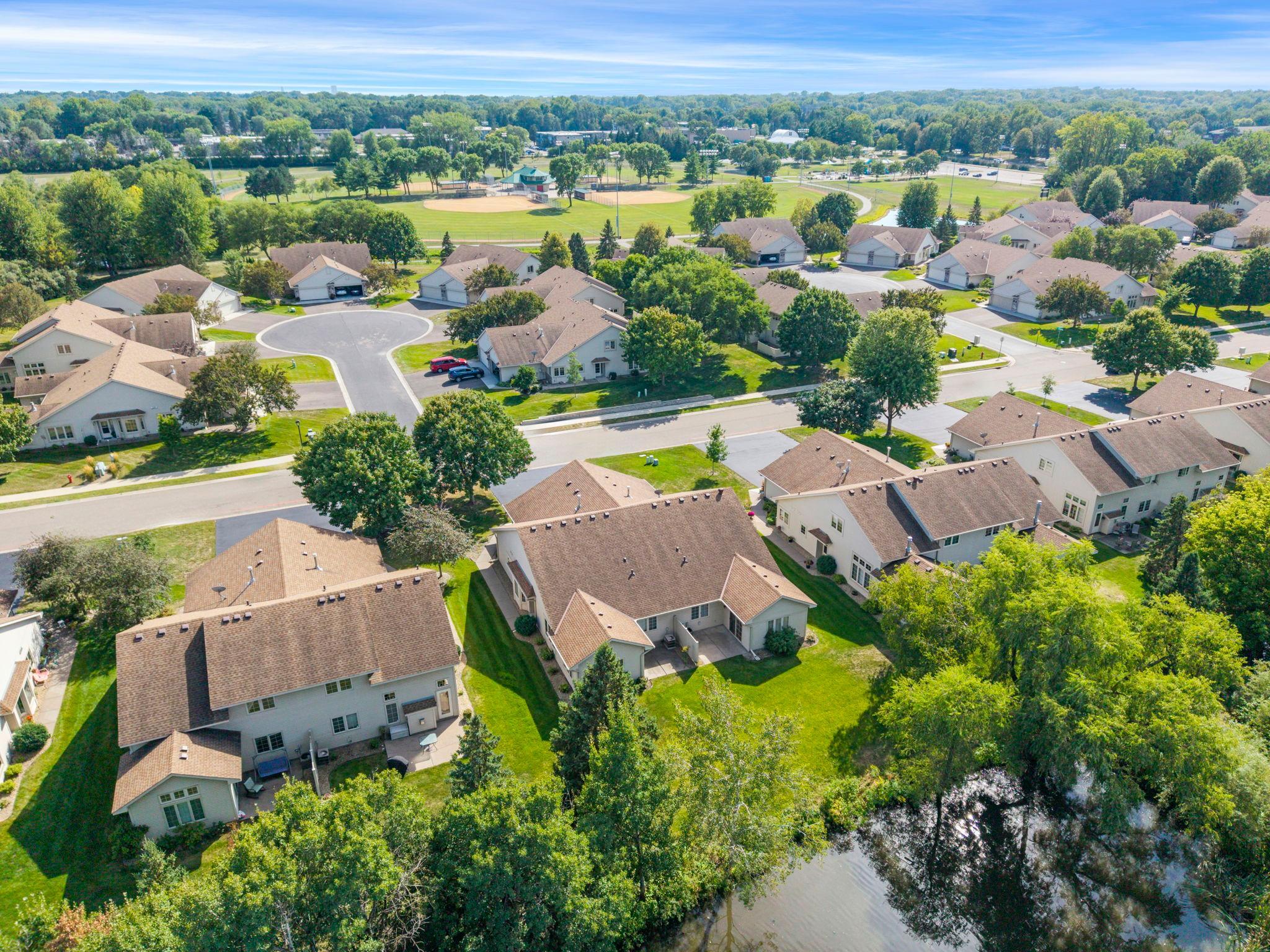 393 Allen Ave, Little Canada, MN 55117