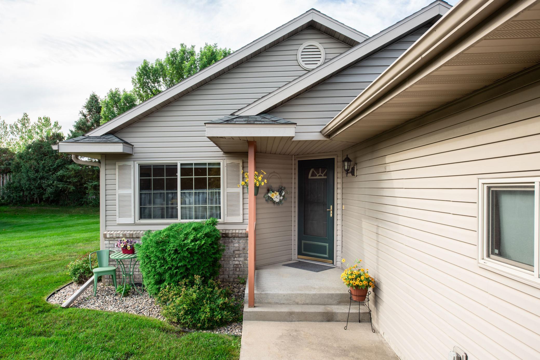 513 Kinkead Dr NW, Alexandria, MN 56308