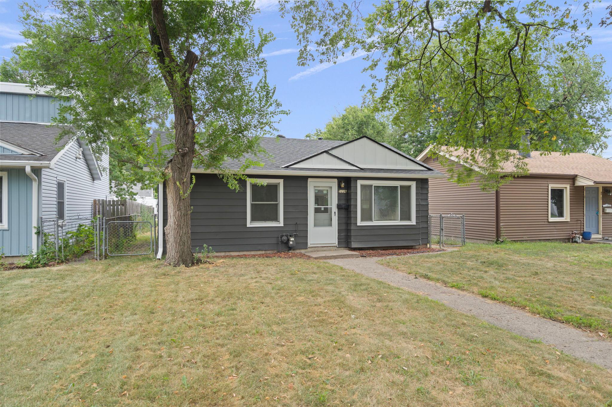 5226 Girard Ave N, Minneapolis, MN 55430
