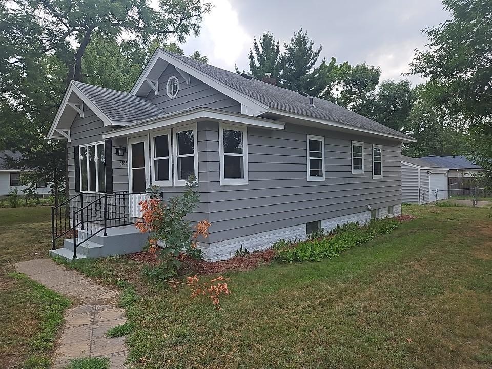 5553 Emerson Ave N, Brooklyn Center, MN 55430