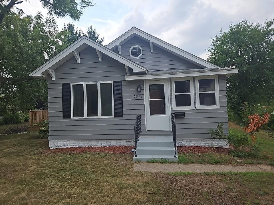5553 Emerson Ave N, Brooklyn Center, MN 55430