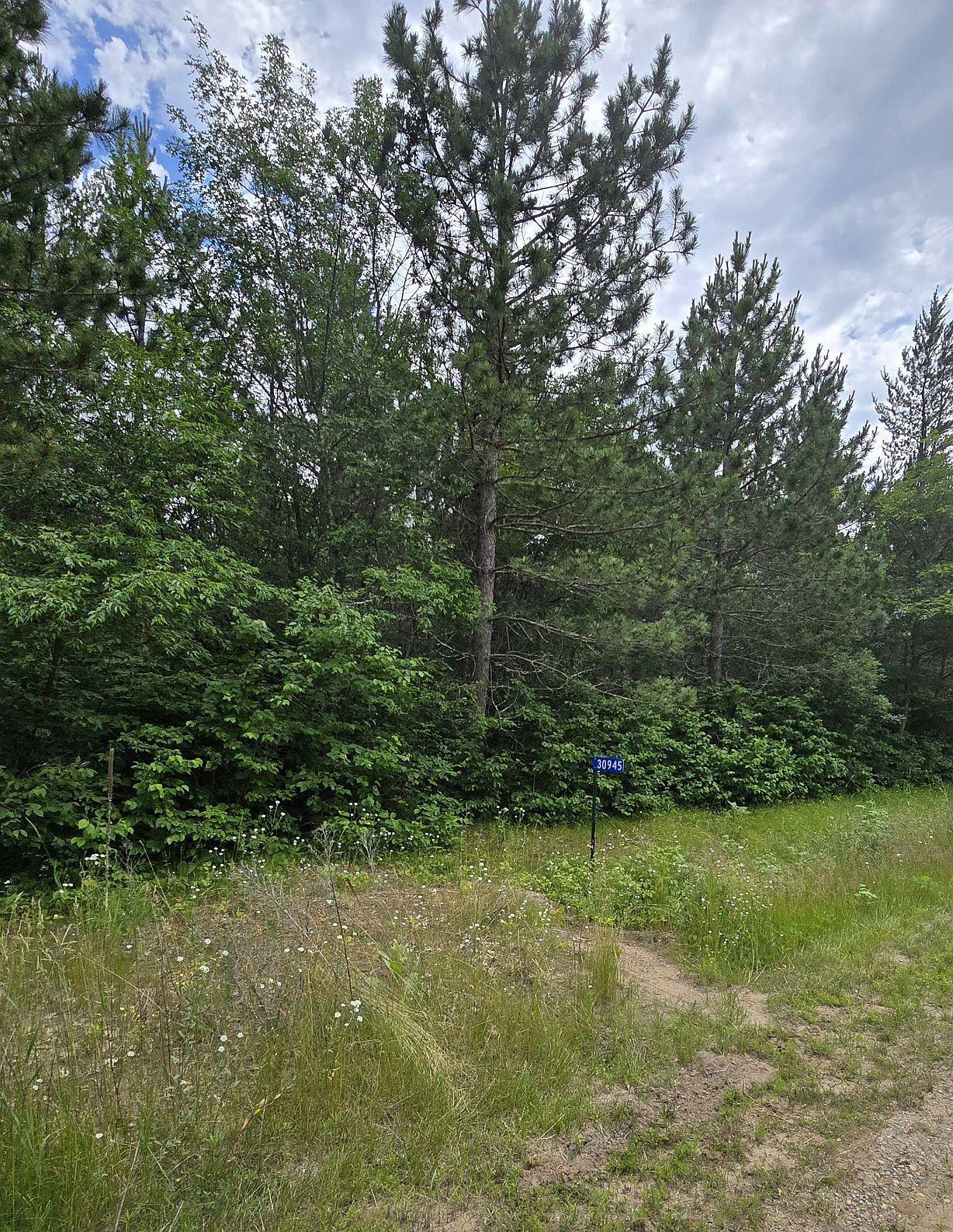 30945 Vahalla Ln, Cass Lake, MN 56633