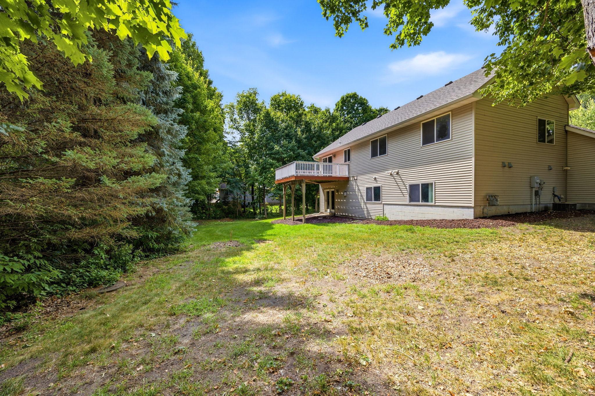 1218 Timber Ln, Buffalo, MN 55313
