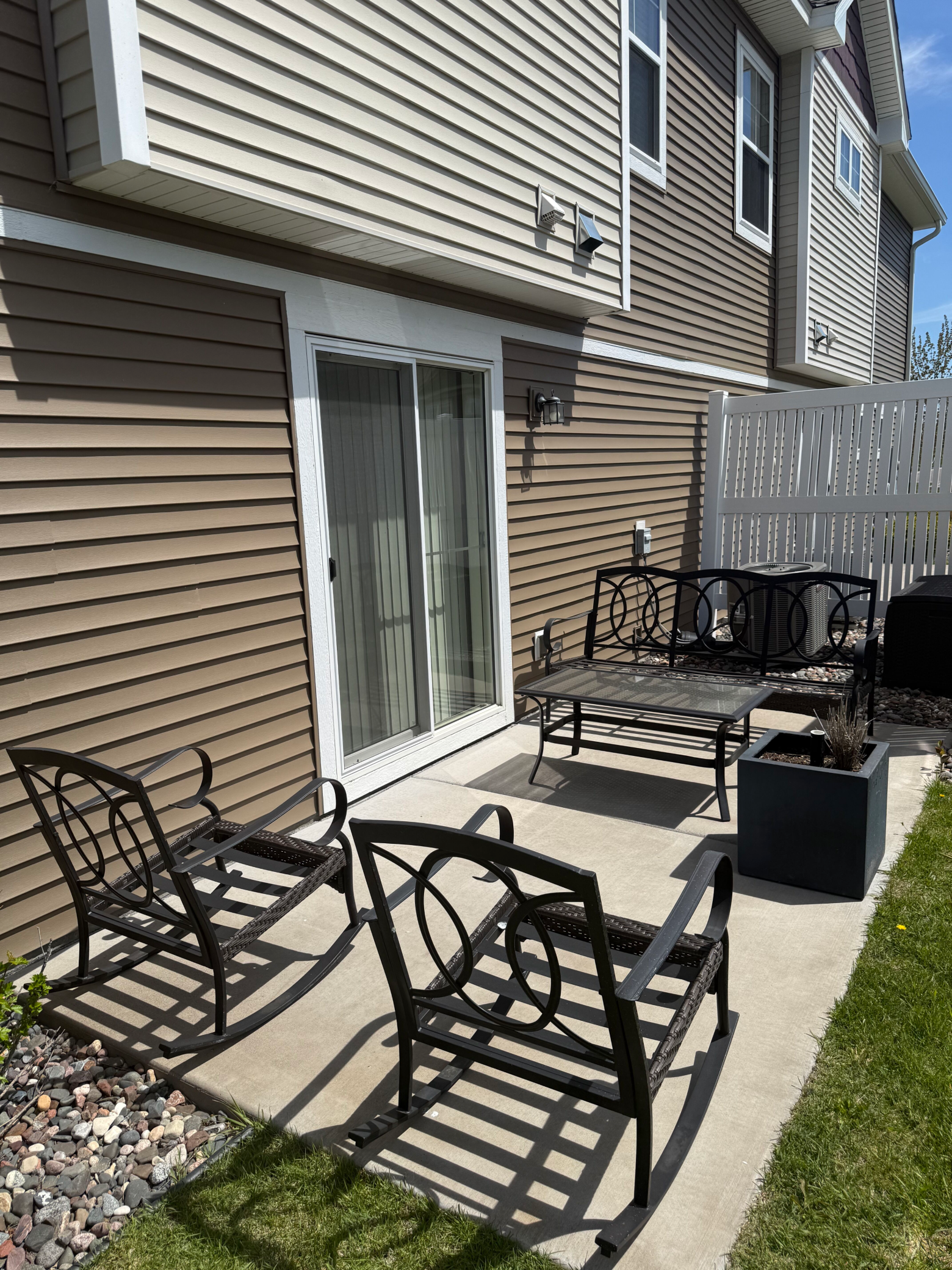 7238 Dora Dr, Hugo, MN 55038