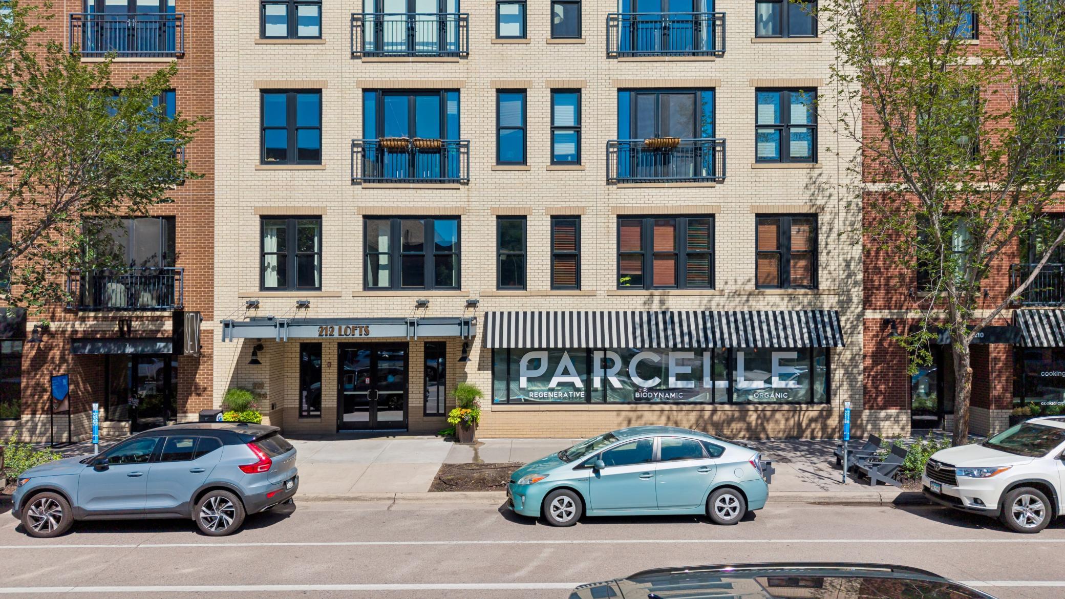 212 N 1st St #610, Minneapolis, MN 55401