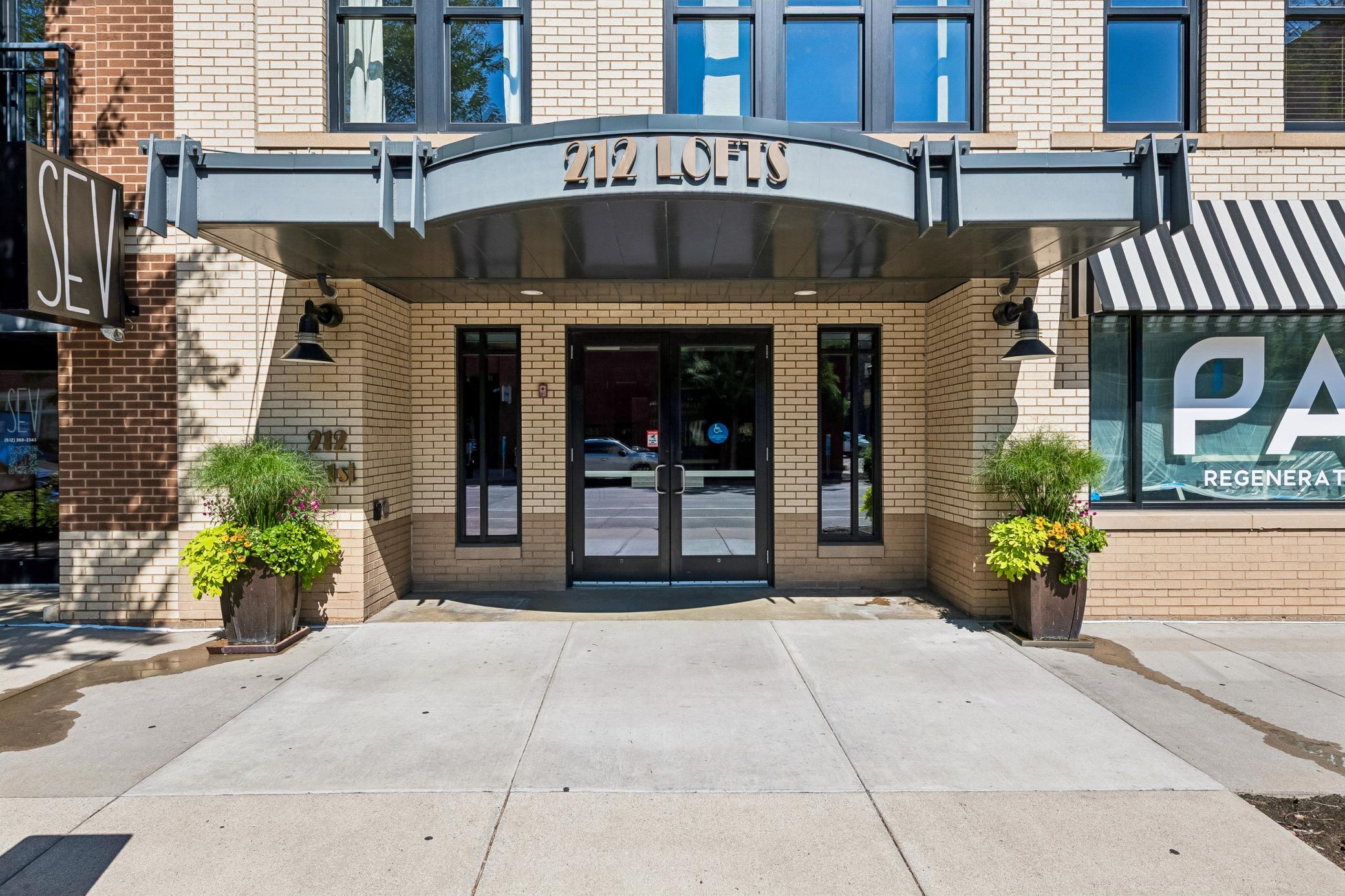 212 N 1st St #610, Minneapolis, MN 55401