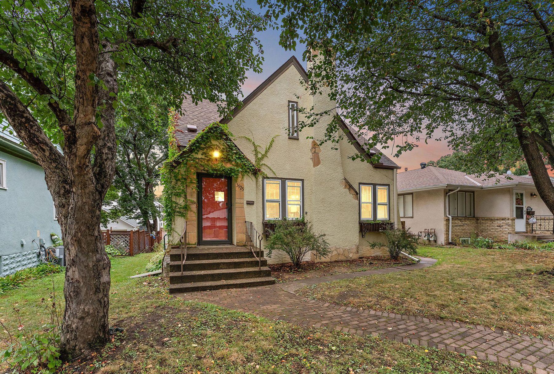 3925 France Ave S, Minneapolis, MN 55416