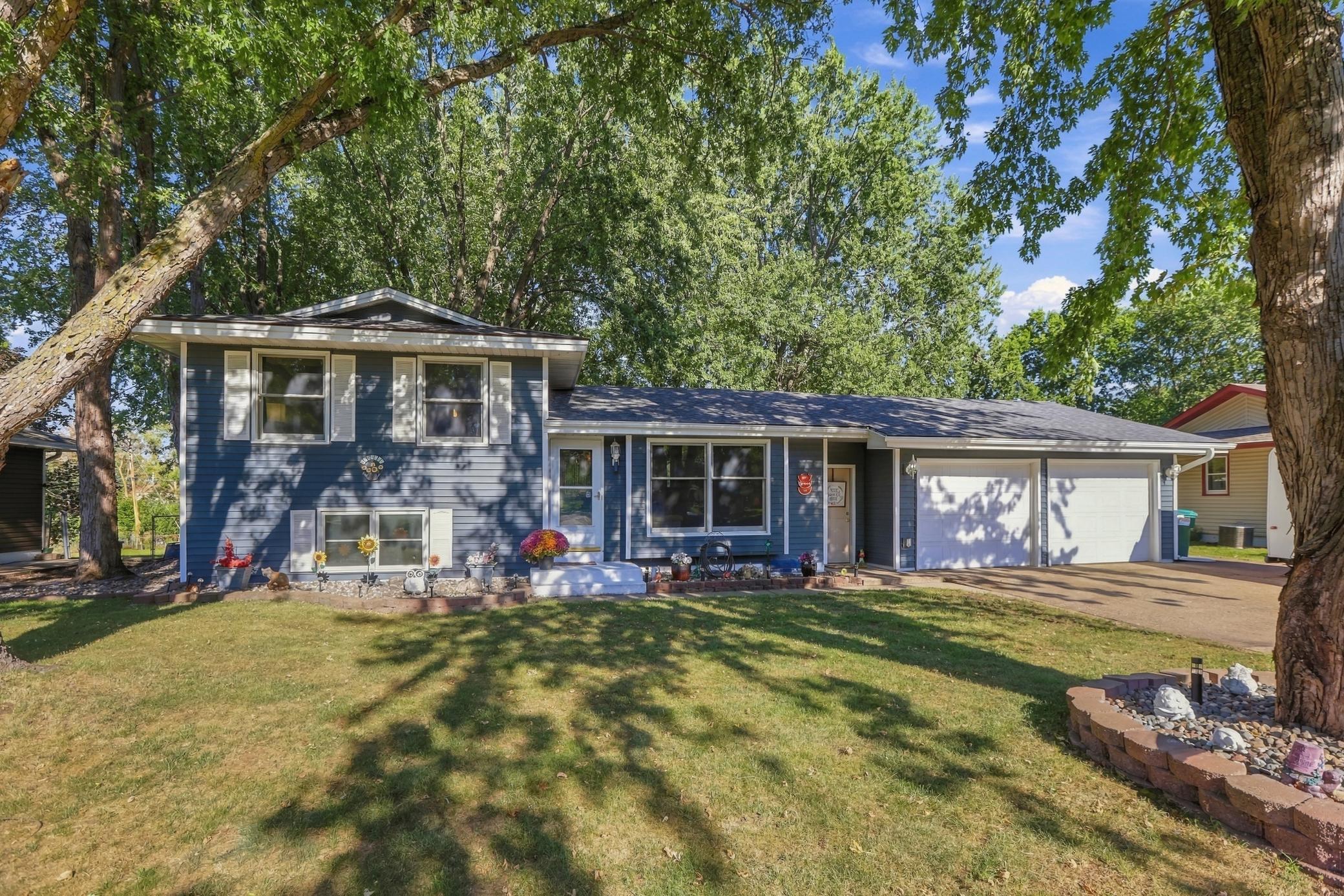 11757 Jefferson St NE, Blaine, MN 55434