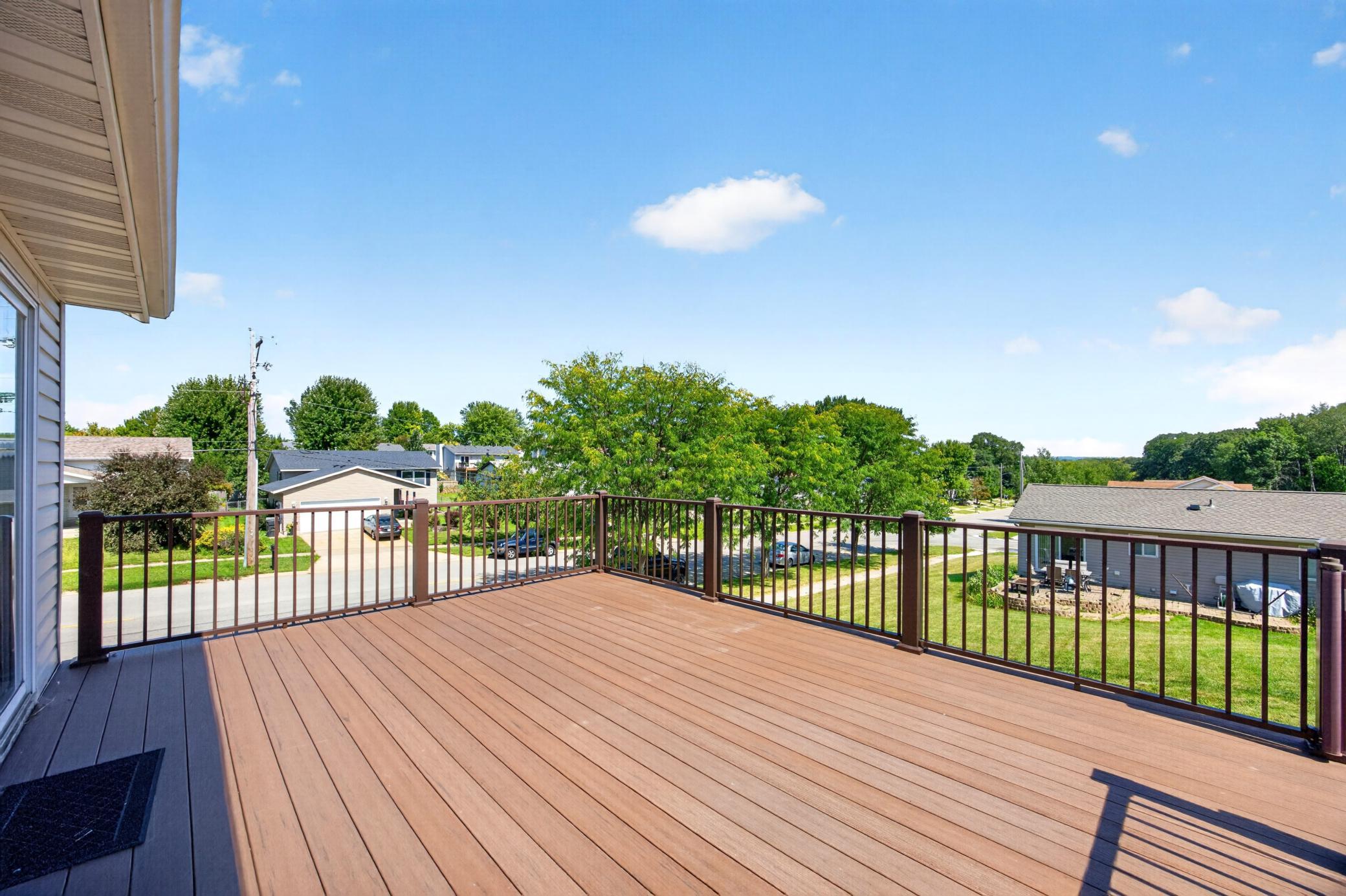 4639 Manor Park Dr NW, Rochester, MN 55901