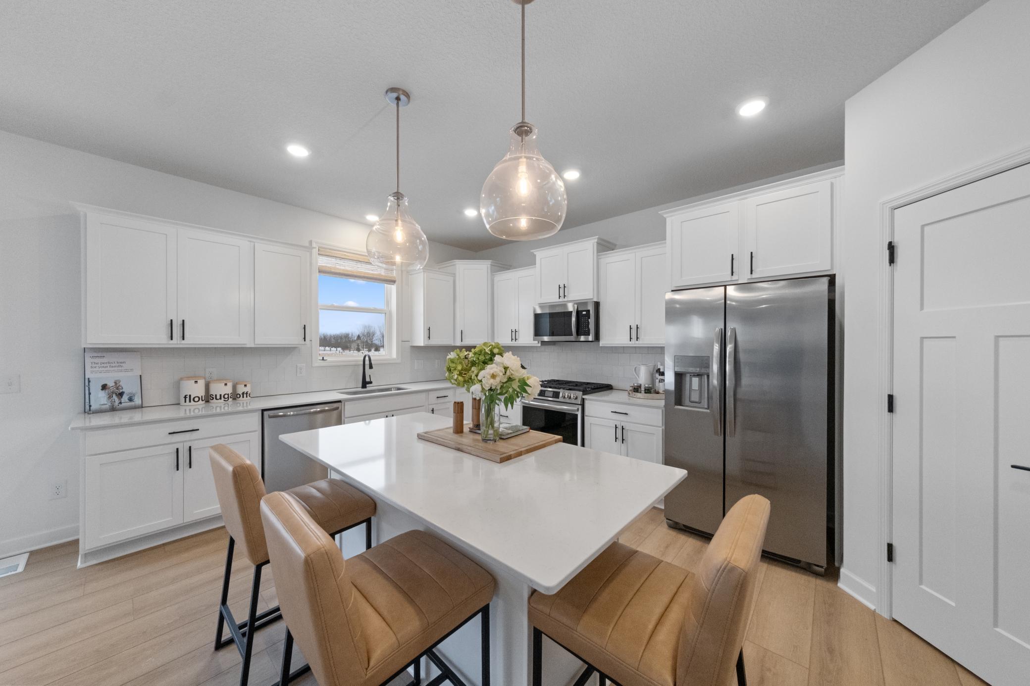 1938 Fulton Rd, Carver, MN 55315