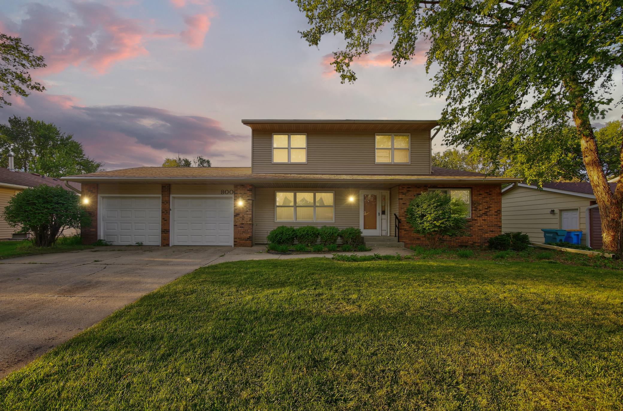 800 16th St SE, Owatonna, MN 55060
