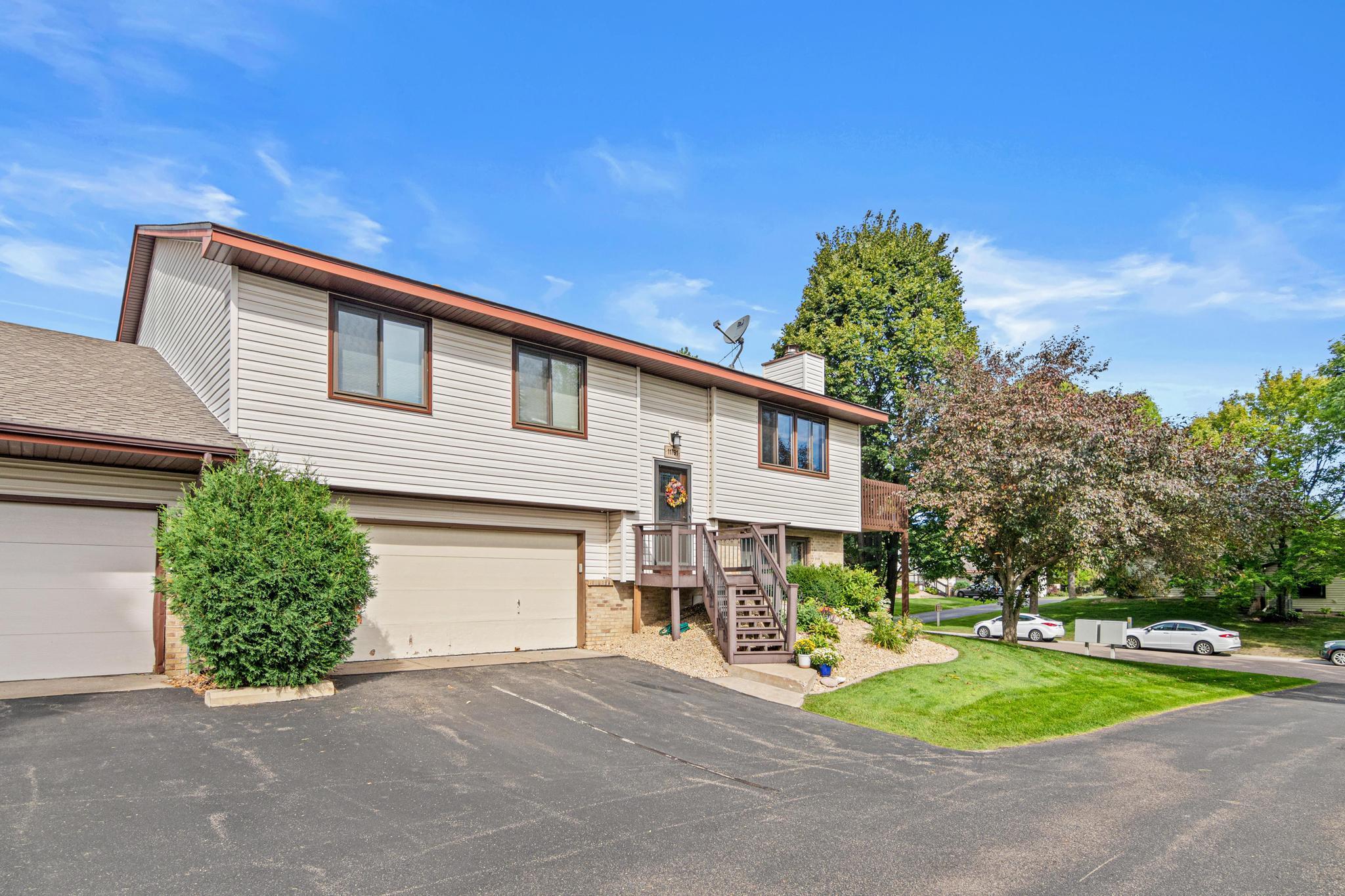 11791 88th Ave N, Maple Grove, MN 55369
