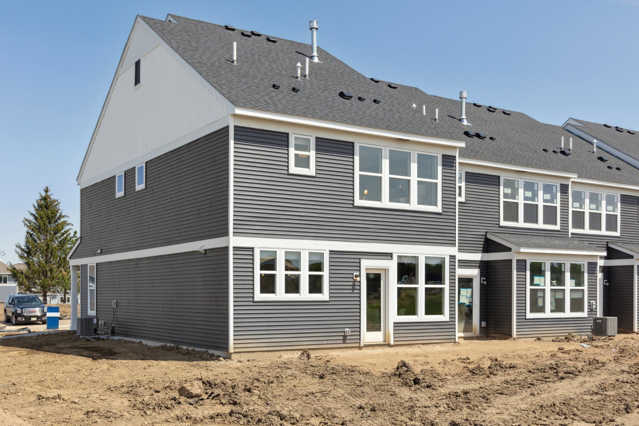 22144 Harvest Ave, Rogers, MN 55374