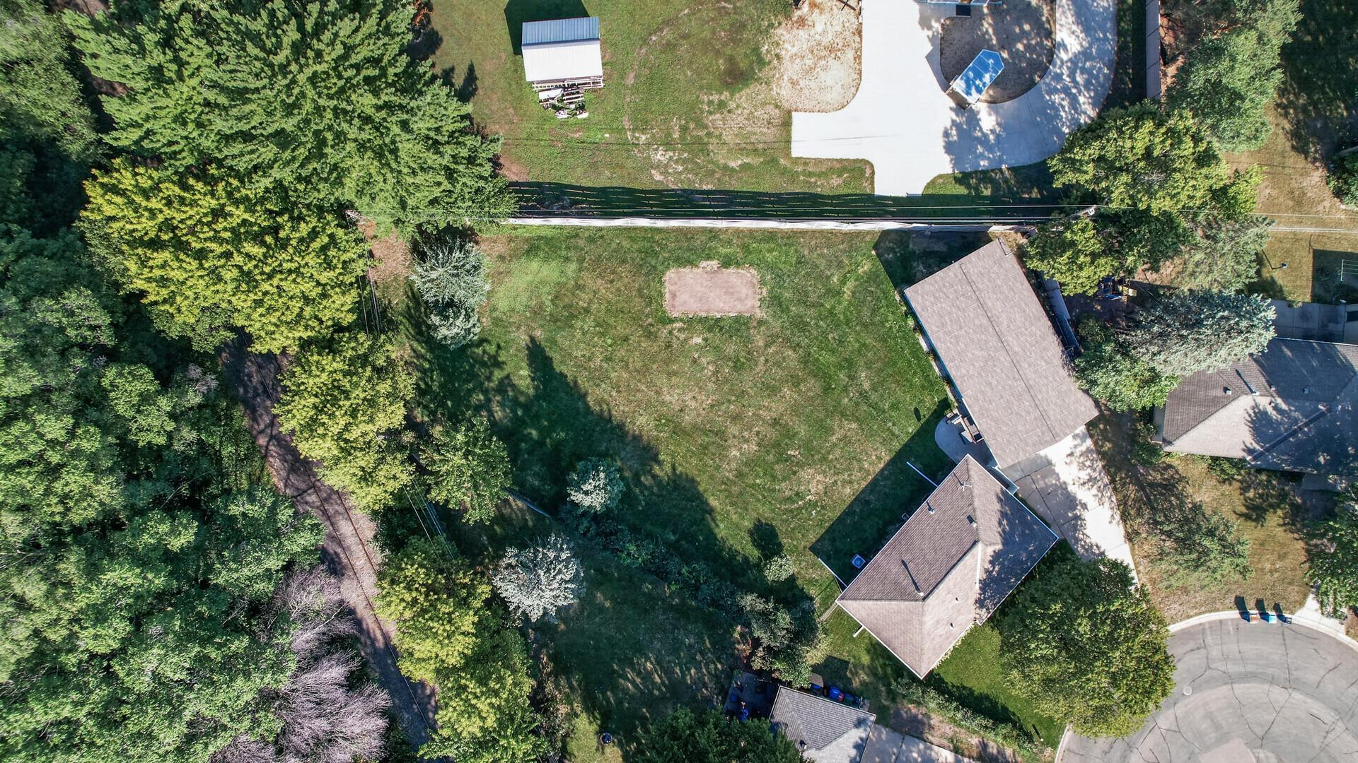 4500 Nord Dr, Bloomington, MN 55437