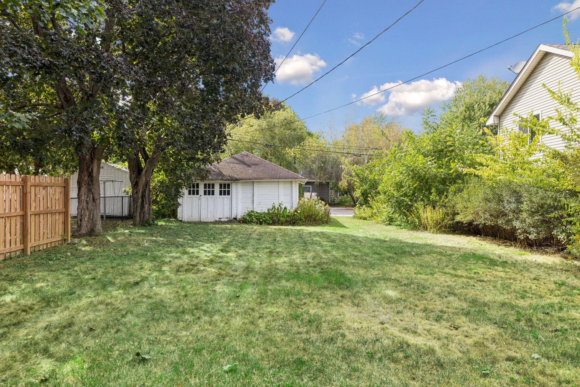 704 7th Ave S, Hopkins, MN 55343
