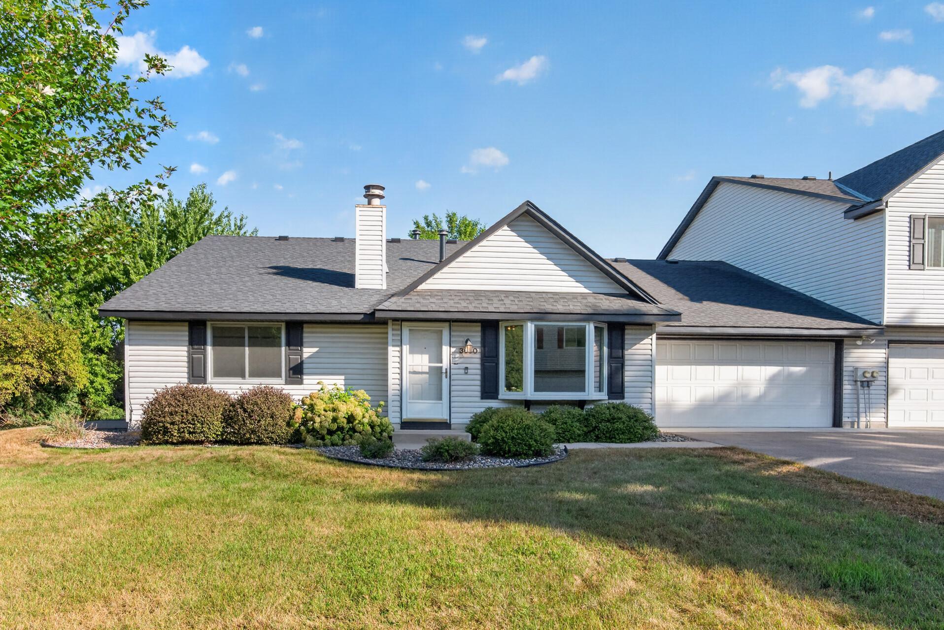 3630 Gershwin Ln N, Oakdale, MN 55128