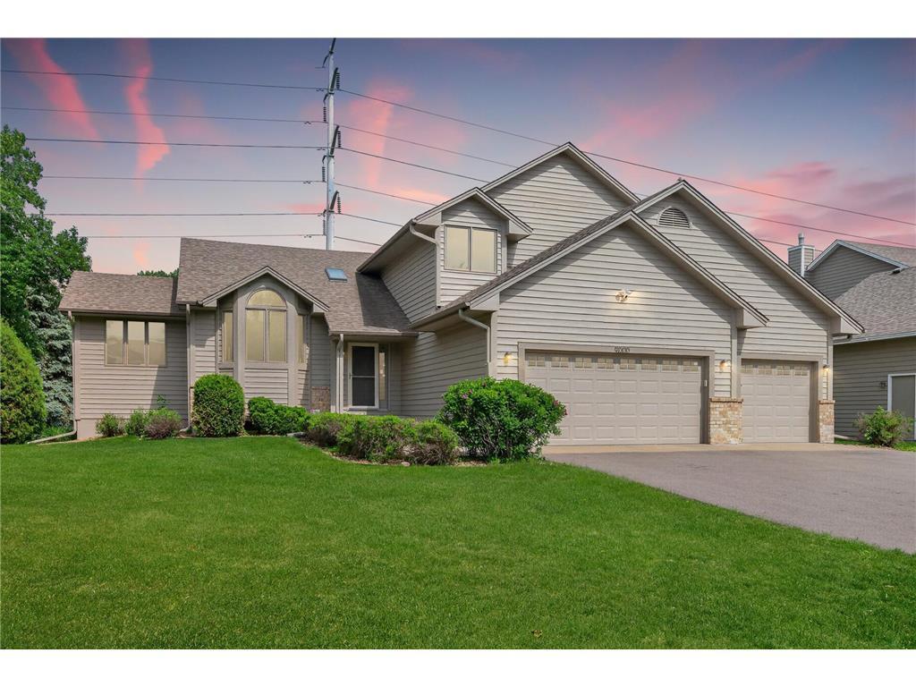9000 Ashley Ter, Brooklyn Park, MN 55443