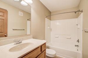 11040 Fergus St NE #E, Blaine, MN 55449