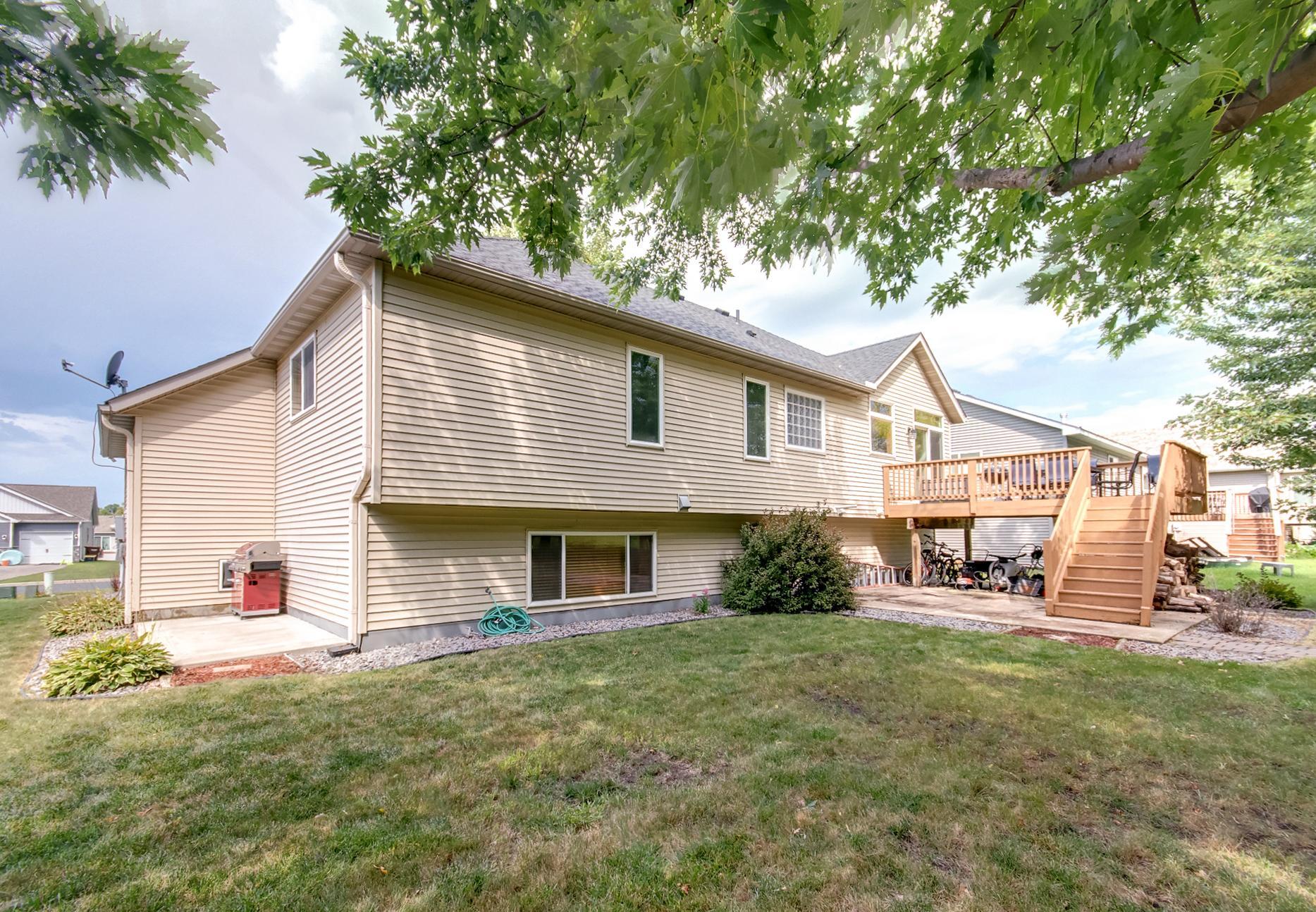 1509 English Ave NW, New Prague, MN 56071