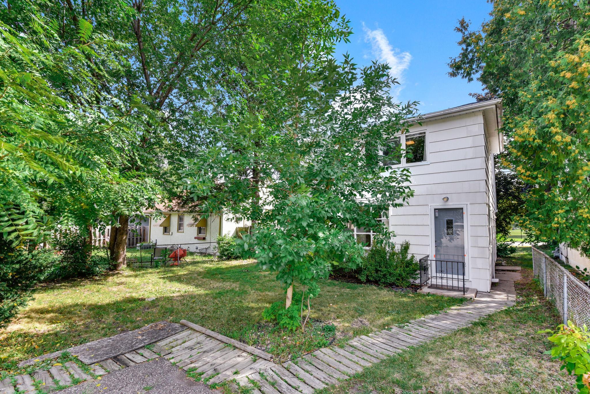 3951 Penn Ave N, Minneapolis, MN 55412