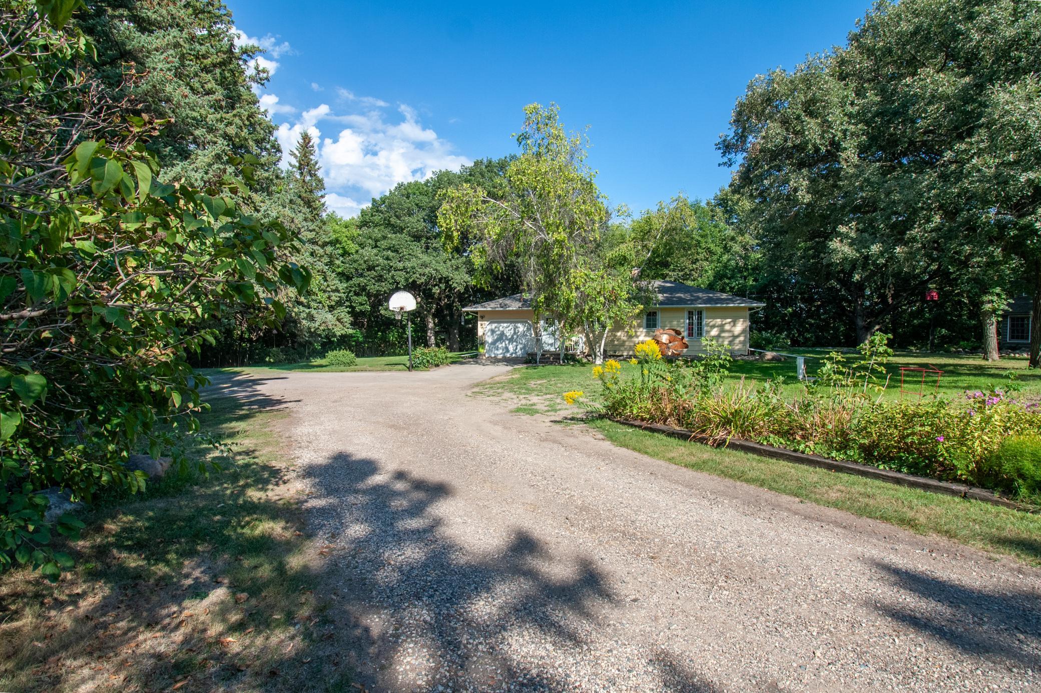 24514 N Wall Lake Dr, Fergus Falls, MN 56537