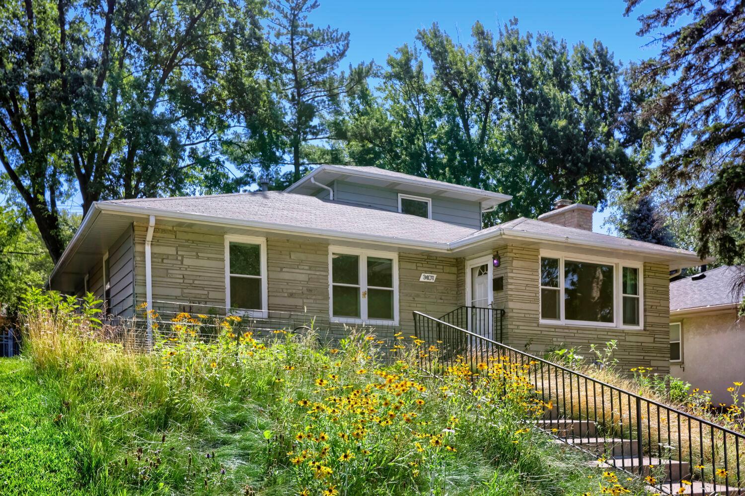 3407 Cleveland St NE, Minneapolis, MN 55418