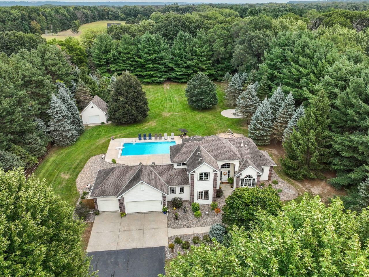 19860 Orr Ave, Hastings, MN 55033