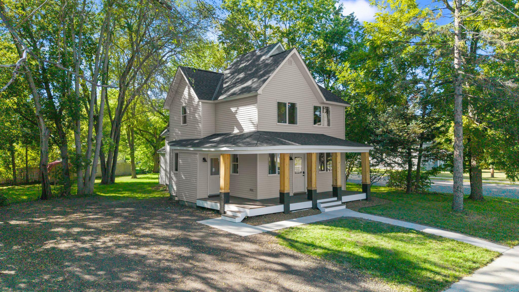 301 Center Ave S, Montrose, MN 55363