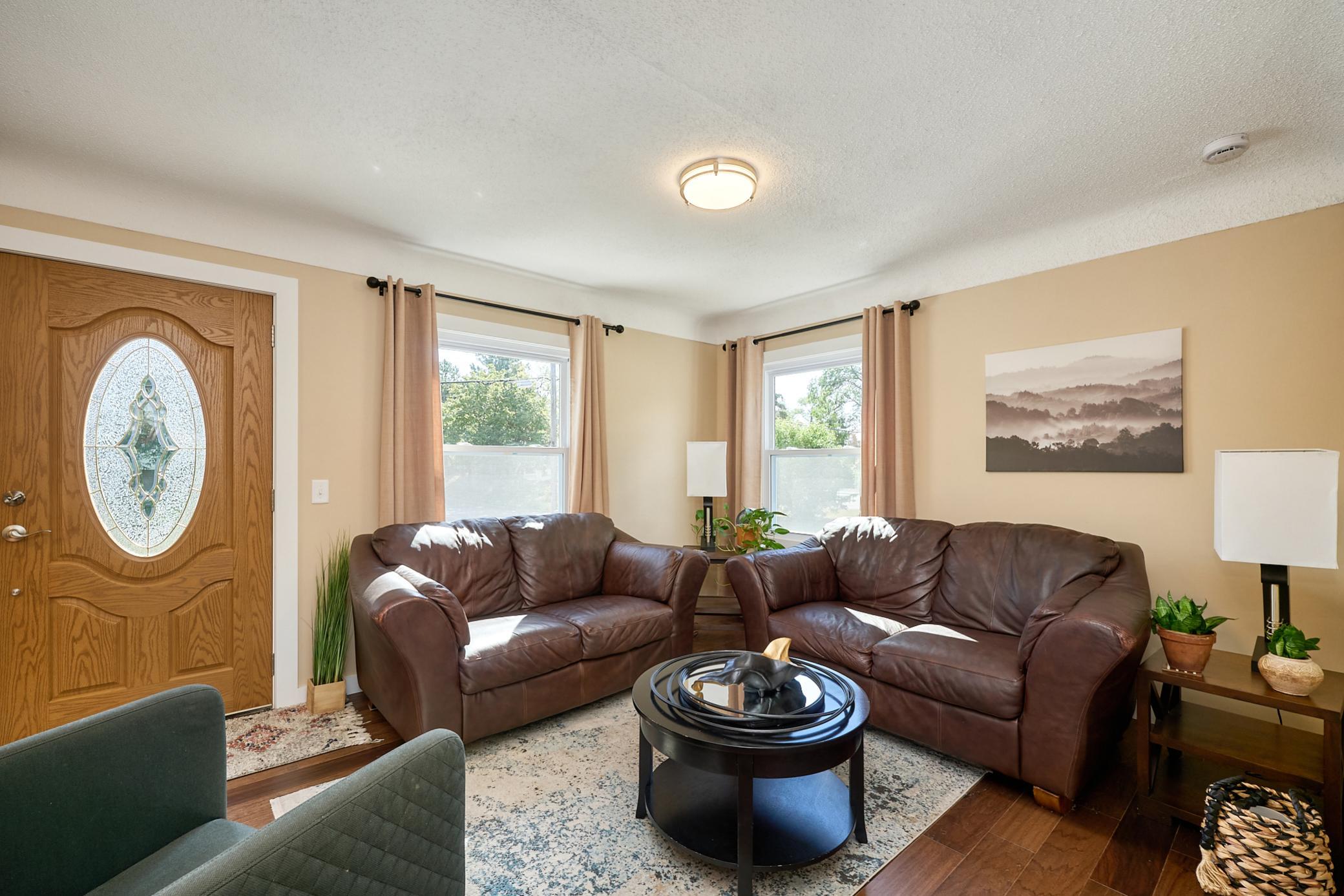 7525 Brunswick Ave N, Brooklyn Park, MN 55443