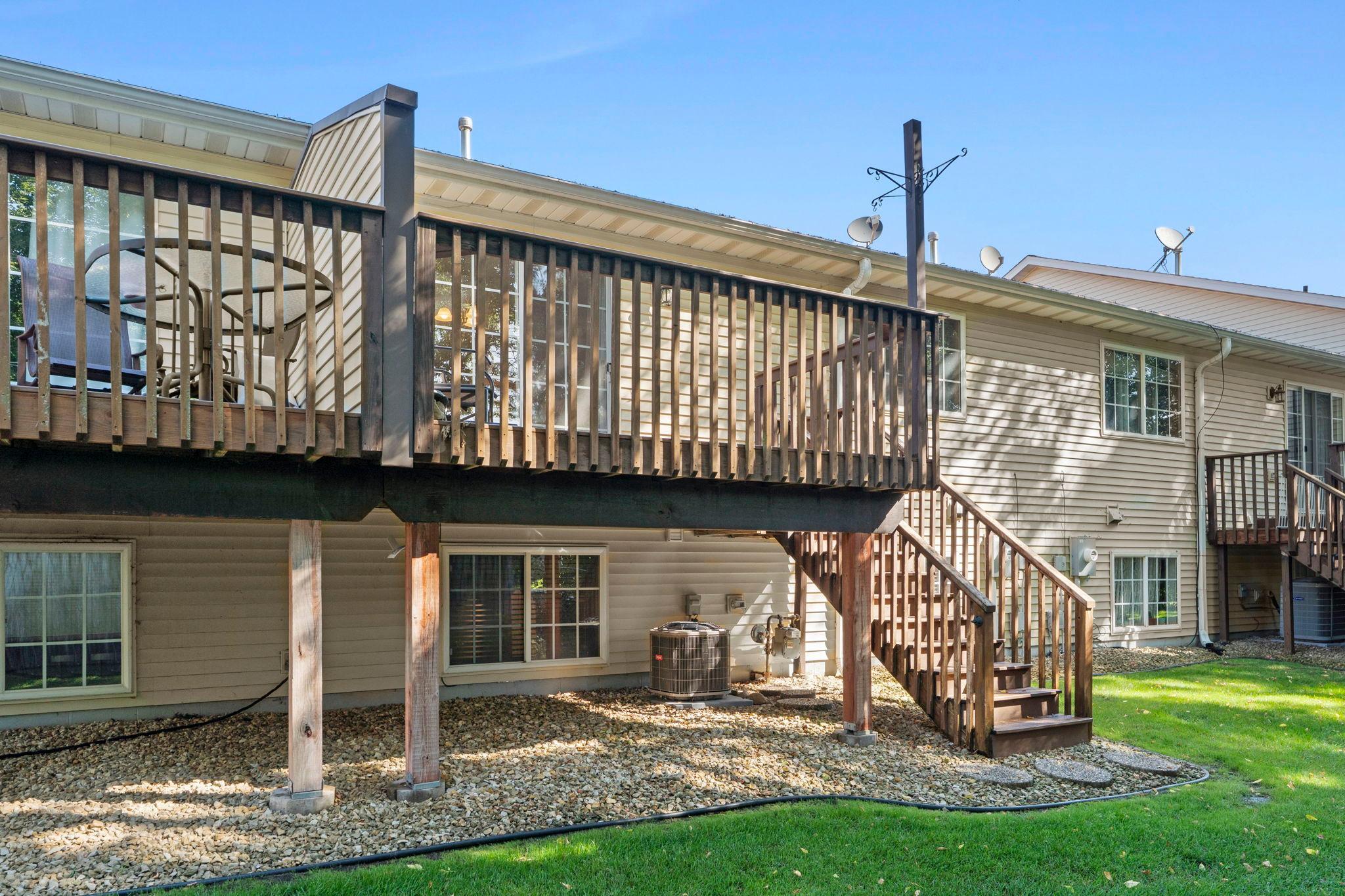 1070 Pine St, Farmington, MN 55024