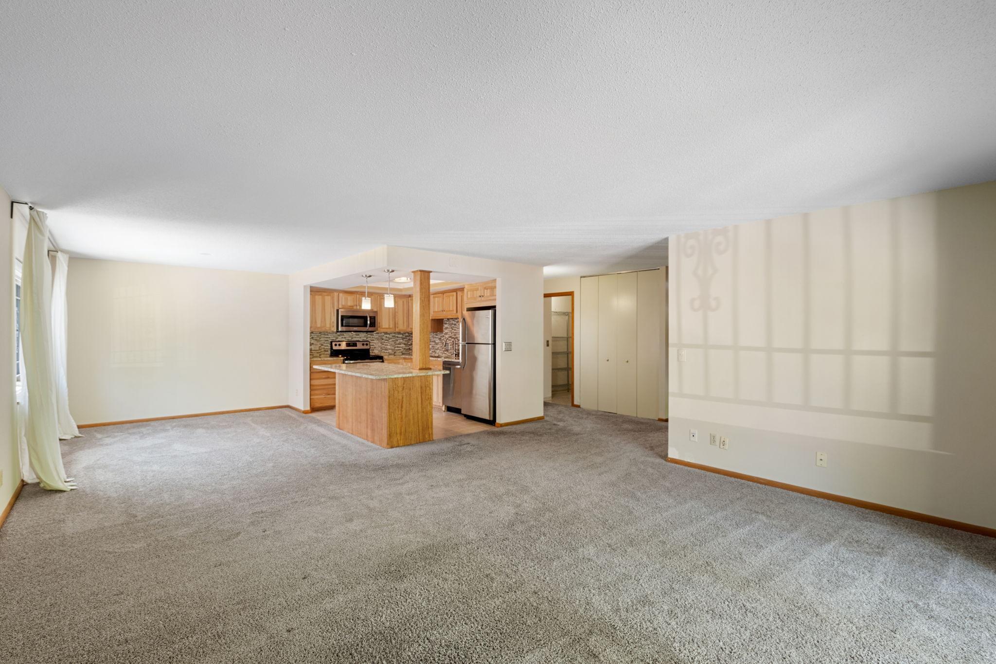 2885 Knox Ave S #208, Minneapolis, MN 55408