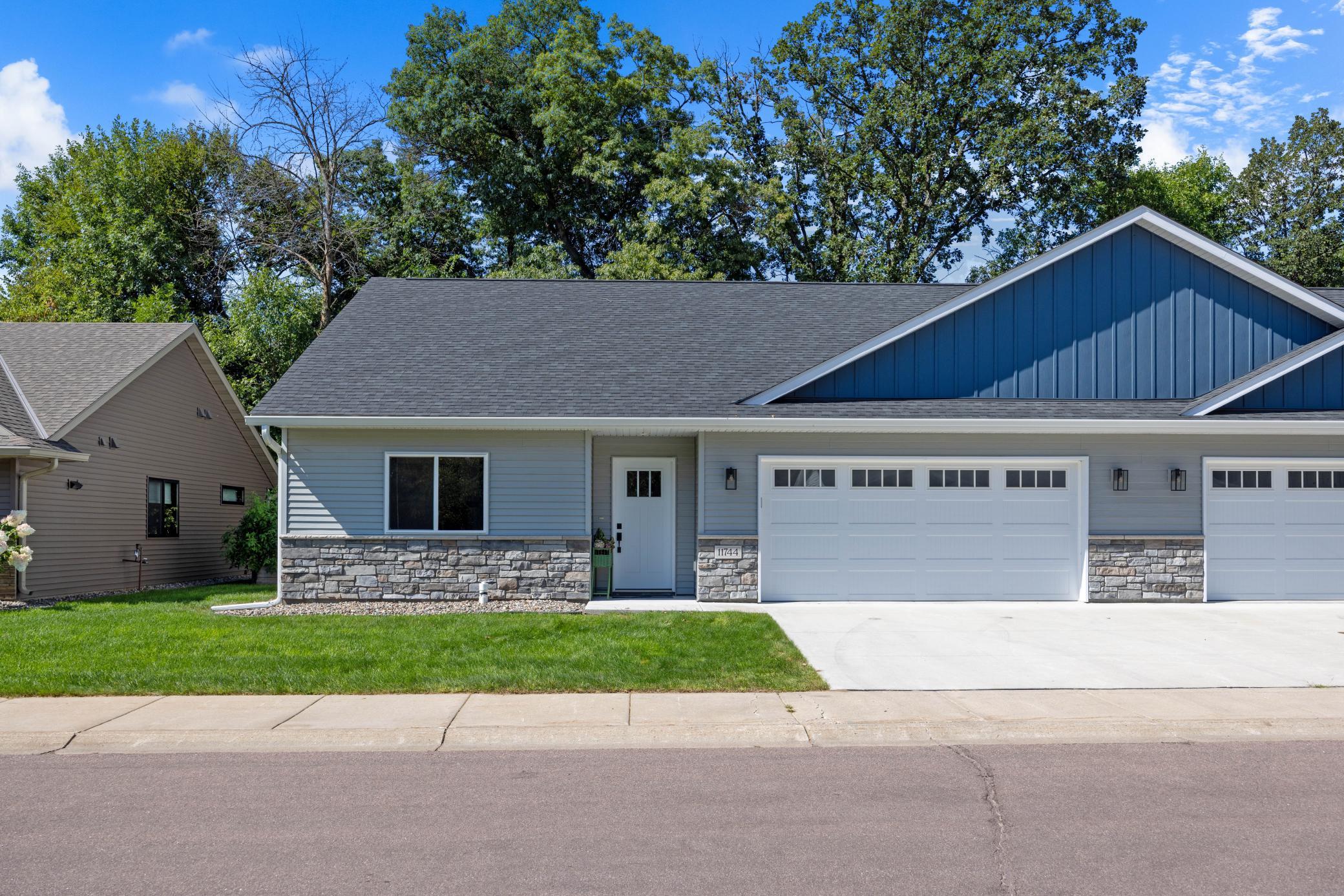 11744 Kings Ln SE, Becker, MN 55308