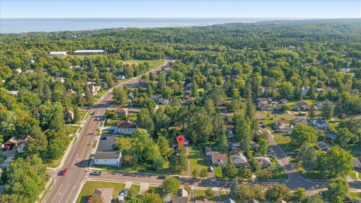 12 W Winona St, Duluth, MN 55803