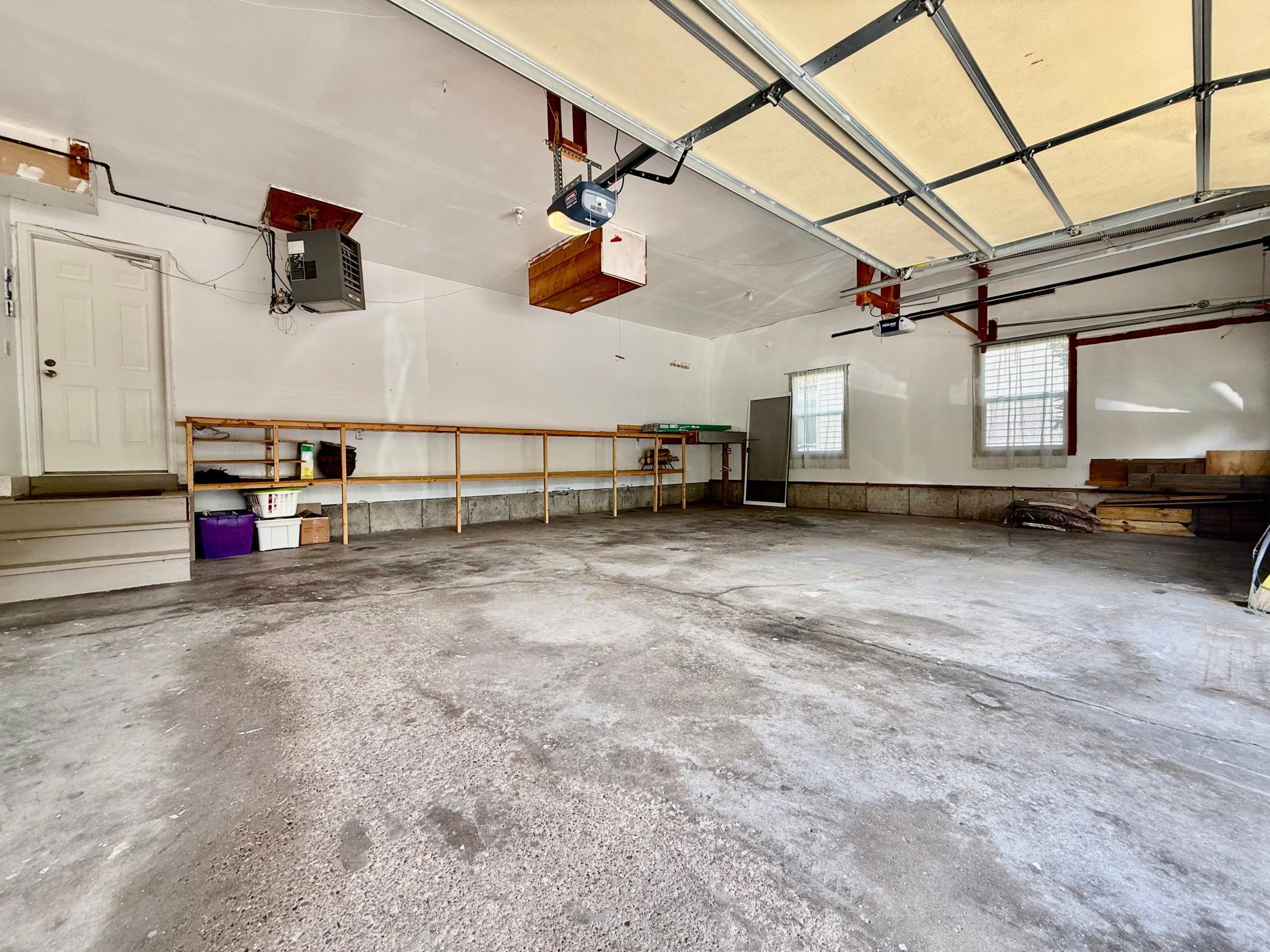 225 Oak Leaf Dr, Winona, MN 55987