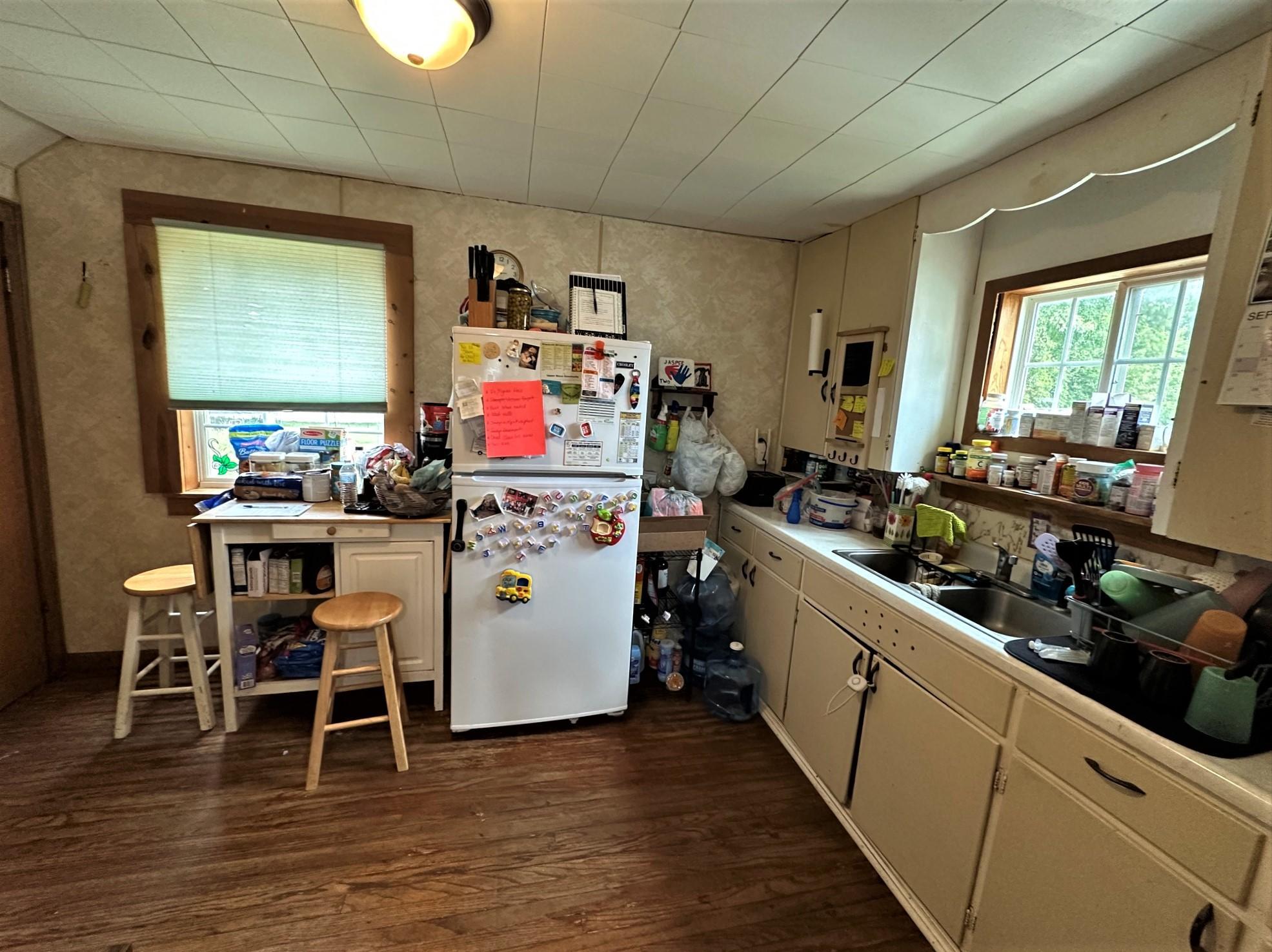 559 S 1st St, Montevideo, MN 56265